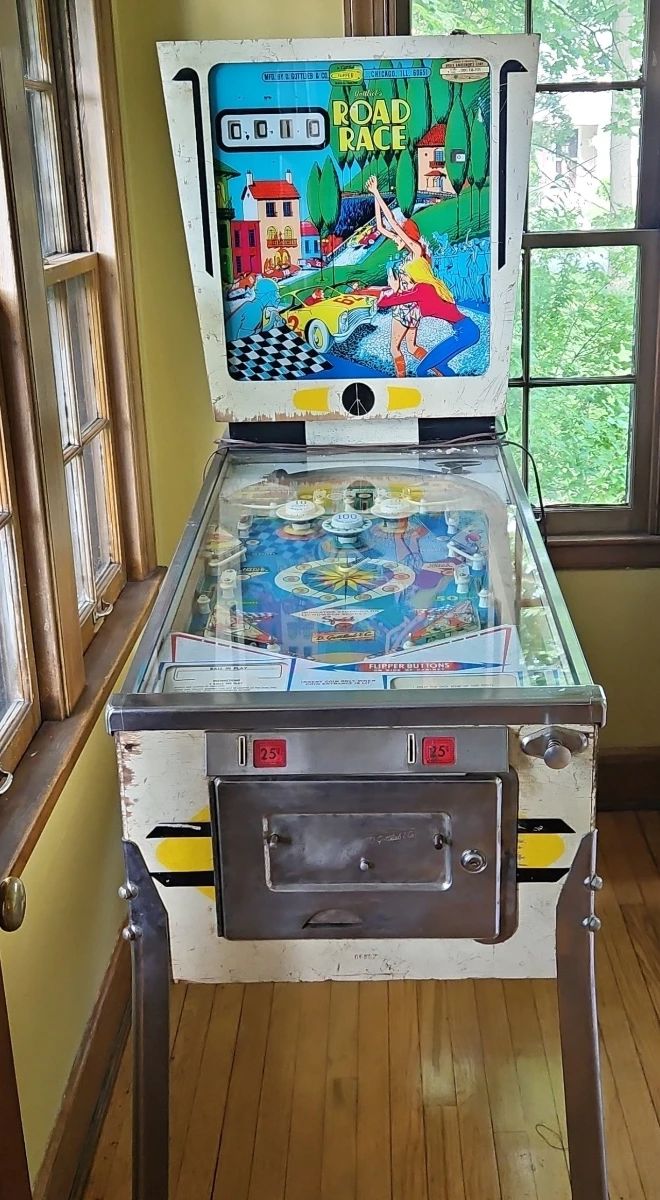 Gottlieb Road Race Pinball Machine