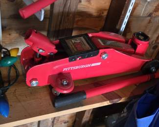 Red Hydraulic Floor Jack second image