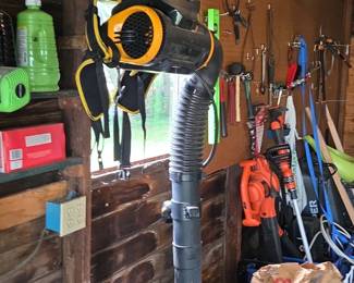 Poulan Pro Backpack Leaf Blower