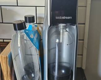 SodaStream Jet Sparkling Water Maker