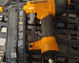 Bostitch SBBN Brad Nailer