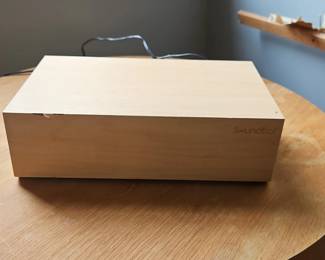 Wooden Clock Radio Speaker