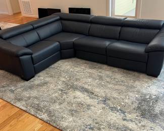 V5 - $2800. *LIKE NEW* Natuzzi Editions. Forza X790 Power Reclining Sectional. Power headrests.