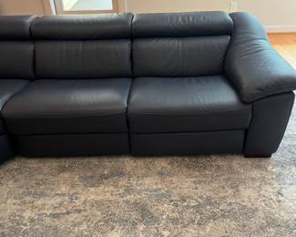 V5 - $2800. *LIKE NEW* Natuzzi Editions. Forza X790 Power Reclining Sectional. Power headrests.