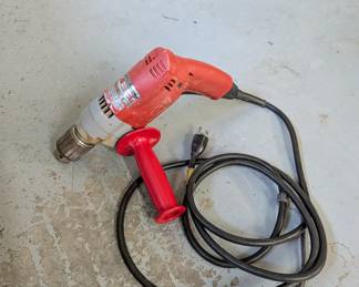 V153 - $50. Milwaukee 0234-1 Magnum Holeshooter Electric Corded Drill.