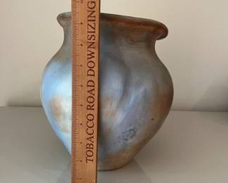 V36 - $65. Face Pot by Cherie Westmoreland.