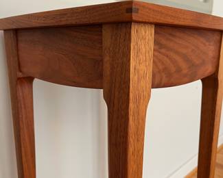 V24 - $125. Expertly Hand Made Tile Top Plant Stand. Measures 14.5” x 14.5” x 32” Tall.
