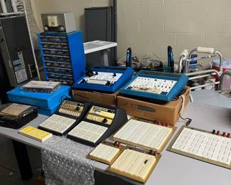 V122 - $300. Vintage Healthkit Lot. Microprocessor Trainer Systems with tons of accessories.