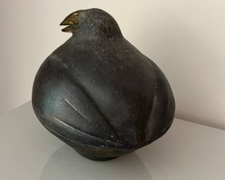 V28 - $85. Karen Allen Reed 1993 Pottery Bird Sculpture