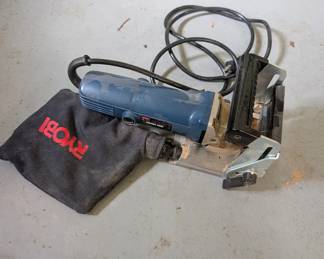 V149 - $25. Ryobi Joiner Machine - corded.