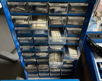 V122 - $300. Vintage Healthkit Lot. Microprocessor Trainer Systems with tons of accessories.