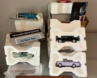 V38 - $35. Lot of 5 Franklin Mint 1/24 Diecast “The Classic Cars Of The Fifties”. 1956 Ford Thunderbird, 1956 Lincoln Continental Mark ll, 1953 Packard Caribbean, 1953 Buick Skylark, 1956T Bird, 1957 Chevrolet Corvette.