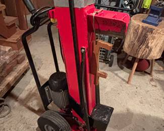 Log splitter
