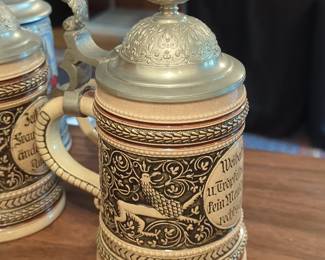 German Beer Stein with Pewter Lid - "Weiber, Ihr Tropf'n"