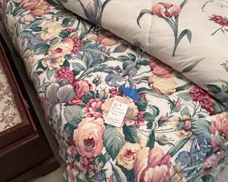 Bill Blass King Comforter