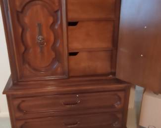 Vintage Thomasville French Provincial Armoire Dresser