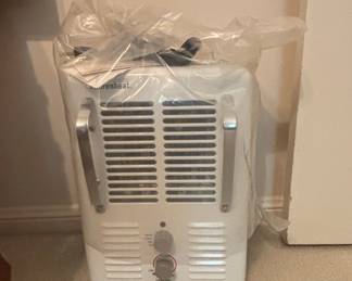 Fahrenheat Portable Electric Utility Heater