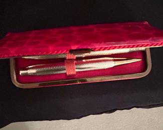Montblanc Meisterstück Classique Ballpoint Pen and Mechanical Pencil Set