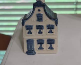 KLM Delft Blue Miniature House