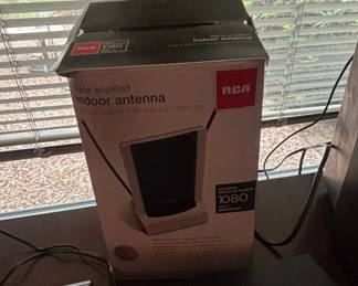 RCA Digital Amplified Indoor Antenna
