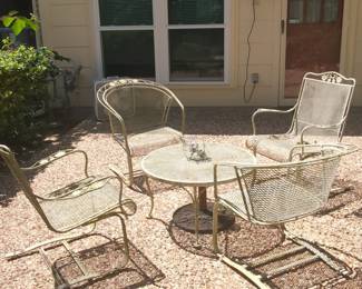 Vintage Woodard Wrought Iron Patio table 