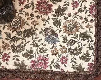 Vintage Floral placemats/nightstand set