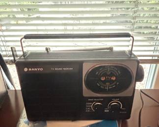 Sanyo RP-8330 TV Sound Receiver