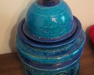 Aldo Londi Bitossi Rimini Blu Lidded Jar with Dragon Motif