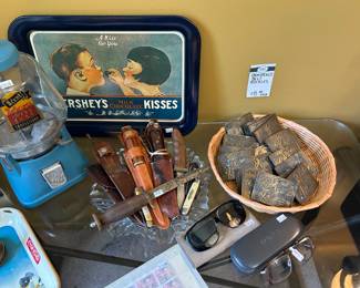 Vtg Hershey's Tray, Unmarked Belt Buckles 