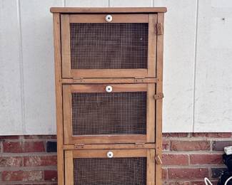 VTG Wooden Vegetable Bin