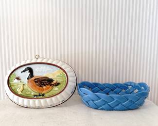 VTG Gailstyn-Sutton Towle Canada Goose & Gosling Motif Ceramic Kitchen Mold Wall Decor Hand Painted -  PRIMO'GI ITALIAN Ceramic Lattice Weave Basket 