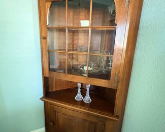 Hutch 70”H 45”W