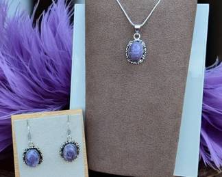 Lepidolite Pendant Necklace Matching Earrings