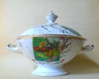 aesthetic movement tureen