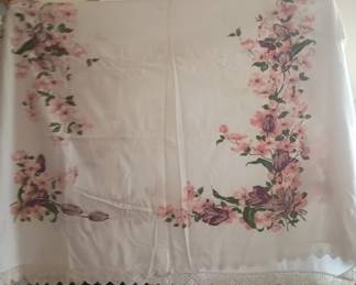 vintage table cloth