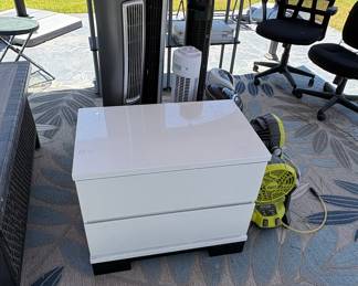 IKEA MALM White 2-Drawer Nightstand