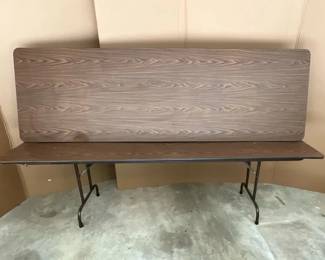 2 Foldable Tables
