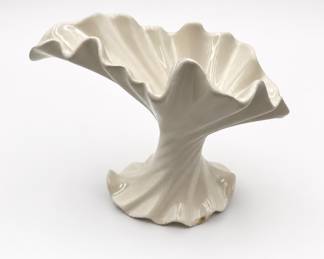 Lot 136: Ceramic Shell-Form Pedestal Bowl