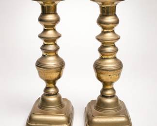 Lot 462: Pair of Historic Charleston Reproduction Brass Candlesticks