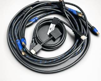 Lot 55: Group of HDMI & DisplayPort Cables