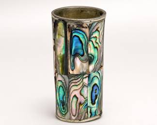 Lot 508: Alpaca Mexico Abalone Shell Lighter Case