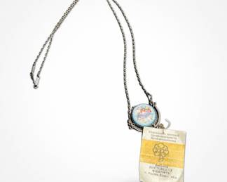 Lot 976: Rostov Finift Enamel Floral Pendant Necklace