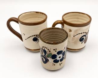 Lot 123: 3 Tonalá-Style Mexican Stoneware Mugs & Cup