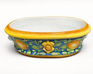 Lot 442: Italian Majolica Lemon Cachepot with Lion-Mask Handles
