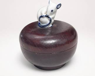 Lot 454: Turned Wood Trinket Box with Porcelain Mouse