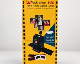Lot 54: Wolverine F2D 35mm Film to Digital Scanner