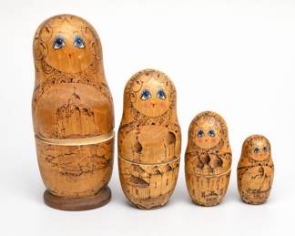 Lot 510: Russian Matryoshka Nesting Dolls, Sergiev Posad, Set of 4