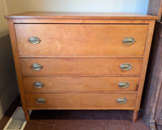 Sheraton Cherry Four-Drawer Chest