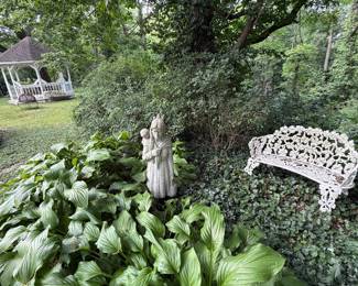 Indian Maiden garden statue