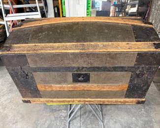 Steamer trunk